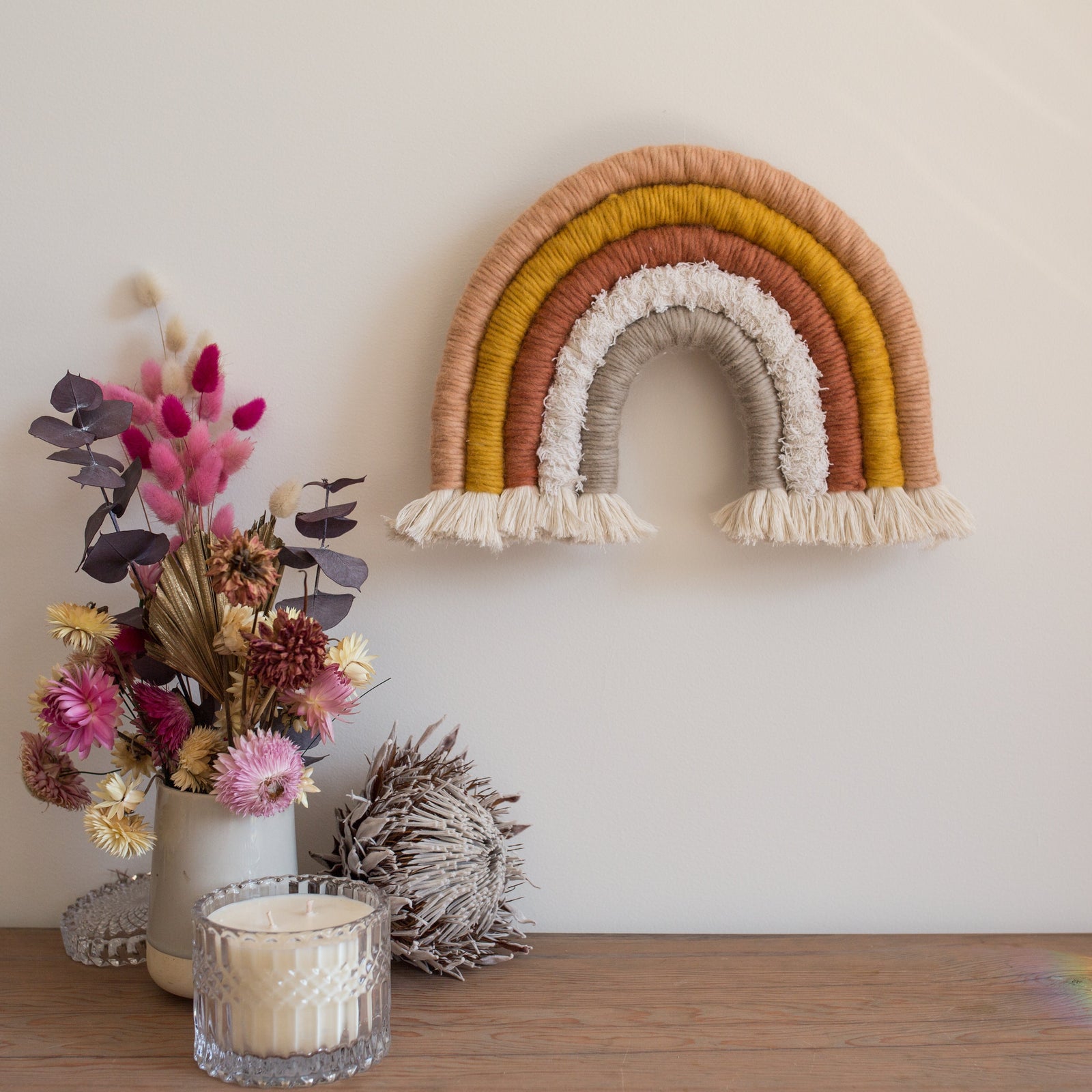 Free DIY Macrame Rainbow