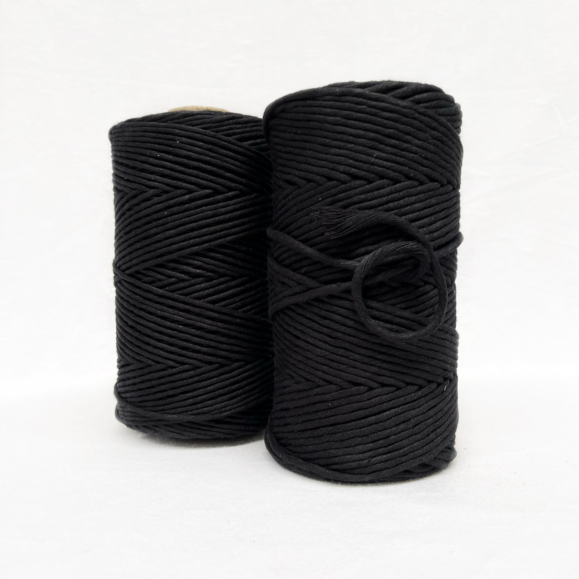 Recycled Luxe Macrame String // Black