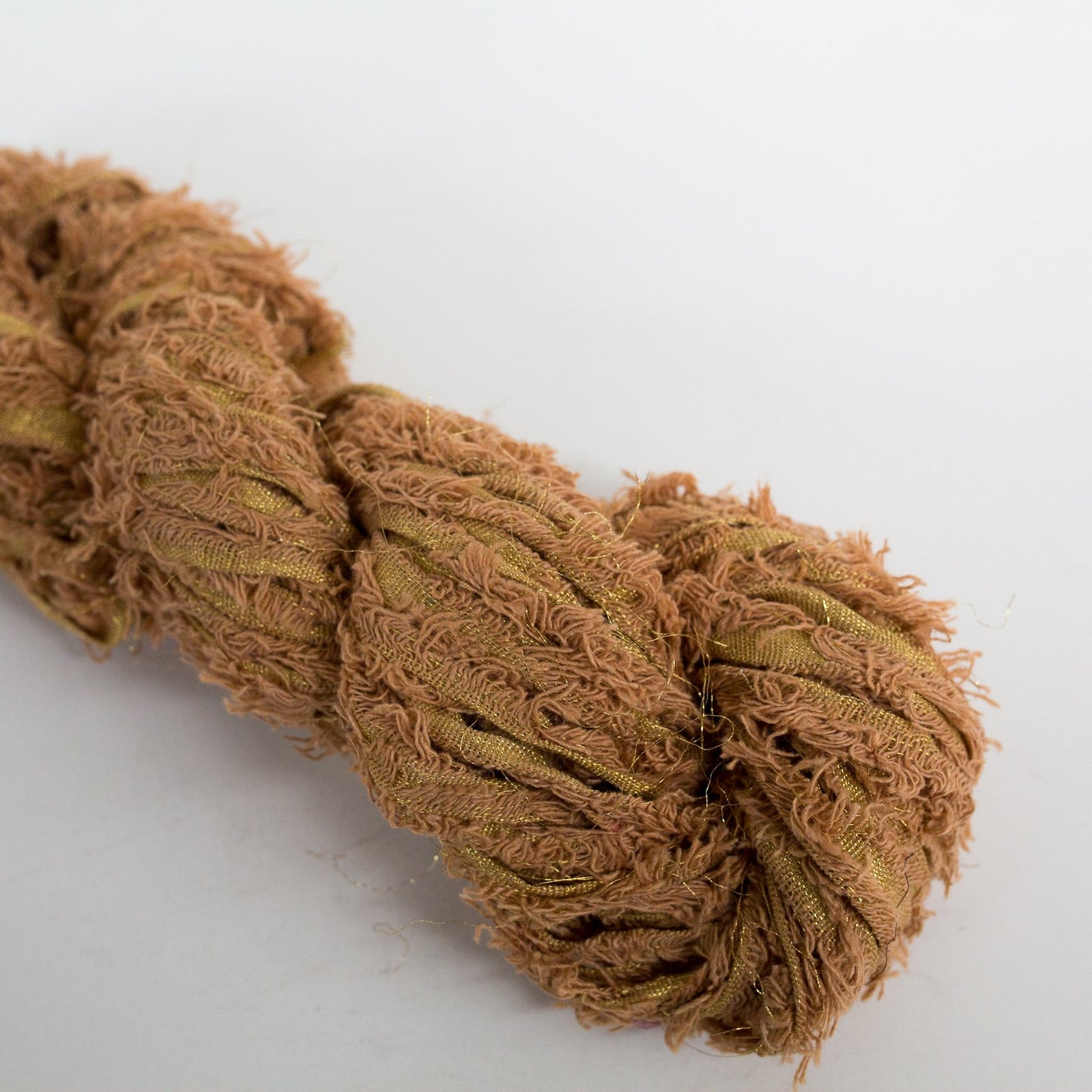 Mary Maker Studio ribbons Honey Metallic Cotton Frizz Ribbon macrame cotton macrame rope macrame workshop macrame patterns macrame