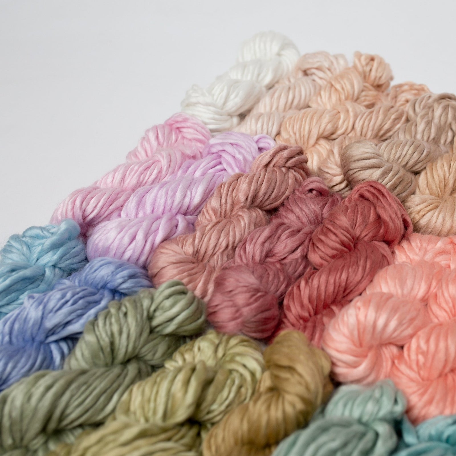 Mary Maker Studio speciality fibre Halo Yarn macrame cotton macrame rope macrame workshop macrame patterns macrame